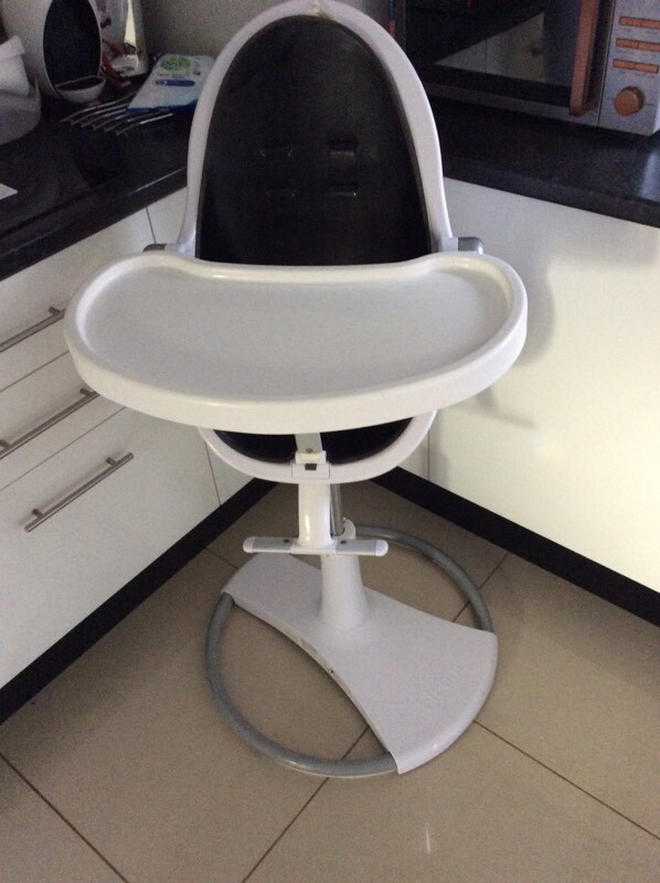 egg shaped high chair